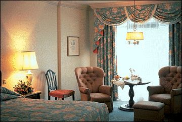 Four Seasons At Park Lane 5*