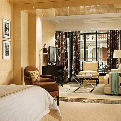 Four Seasons At Park Lane Hotel